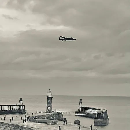 Saltwick * וויטבי